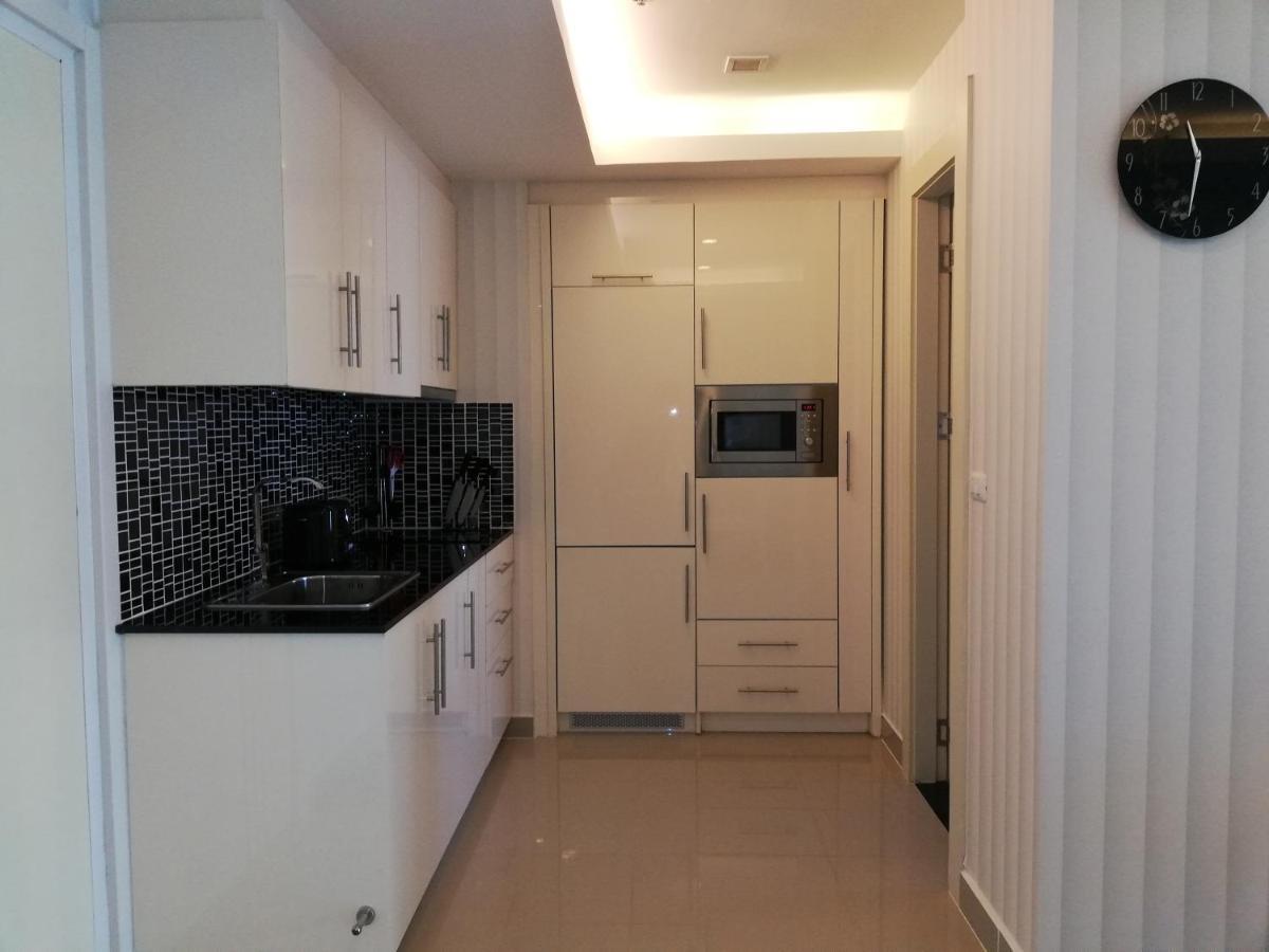 Cosy Beach View Apartments Pattaya Dış mekan fotoğraf
