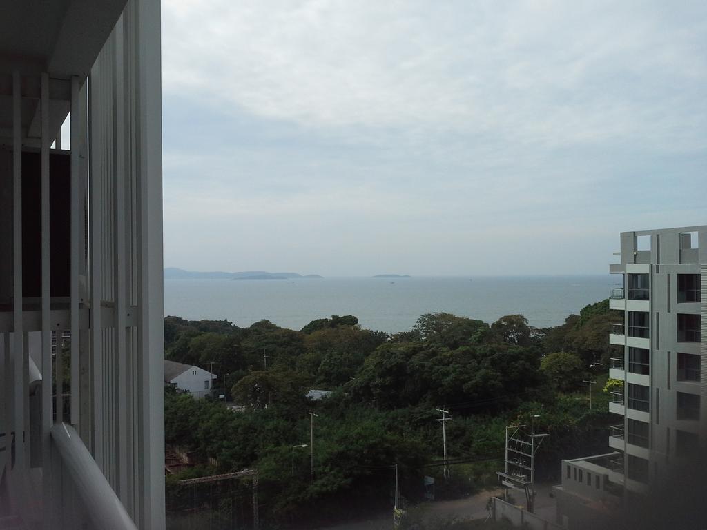 Cosy Beach View Apartments Pattaya Dış mekan fotoğraf