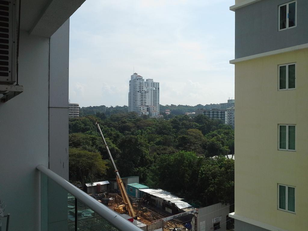 Cosy Beach View Apartments Pattaya Dış mekan fotoğraf